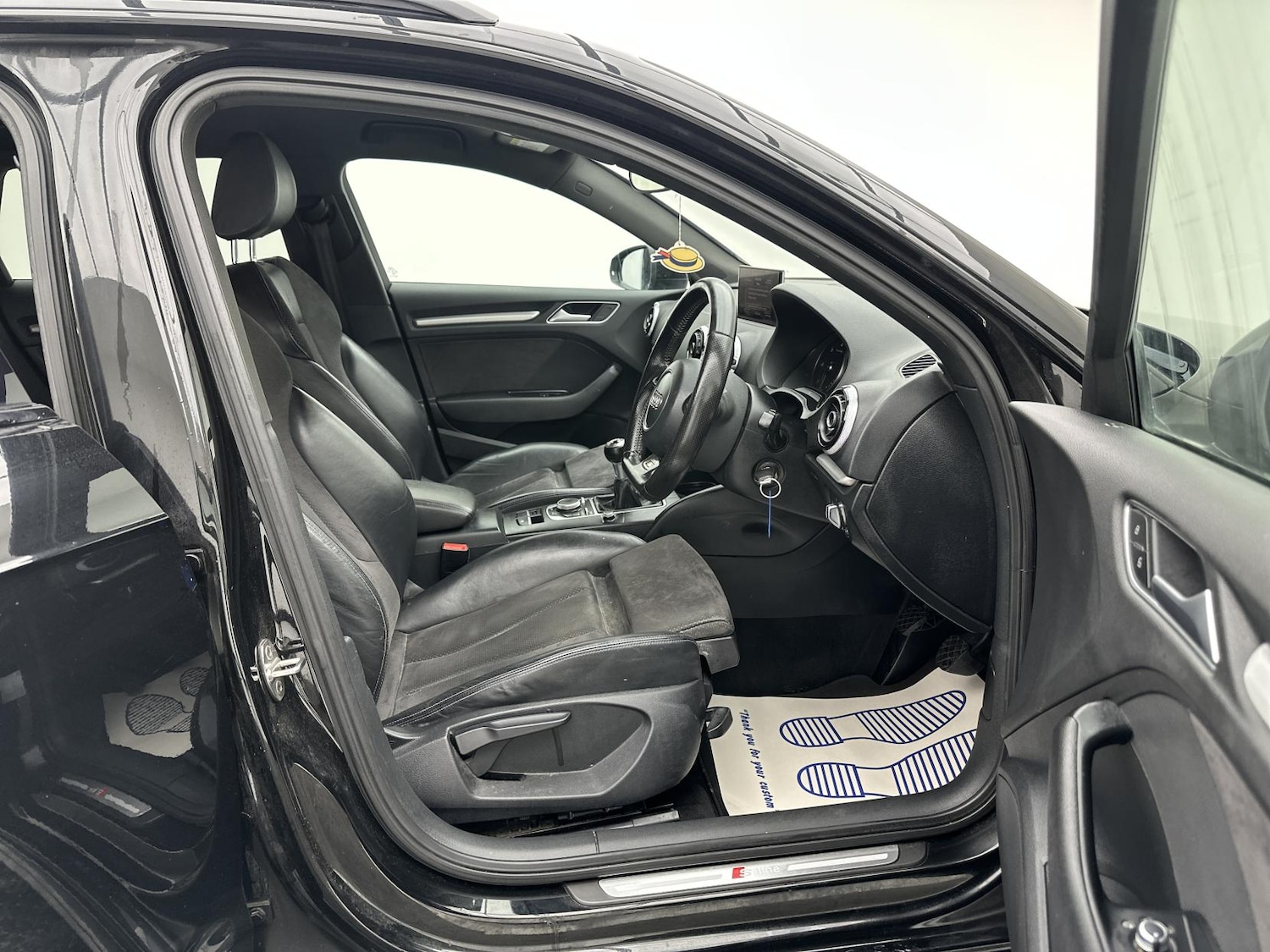 Used Audi A3 2015 for sale - 77393601: Photo 15