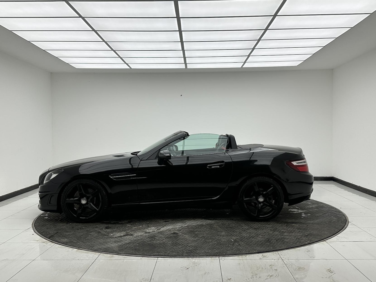 Used Mercedes-Benz SLK 2016 for sale - 77097098: Photo 13