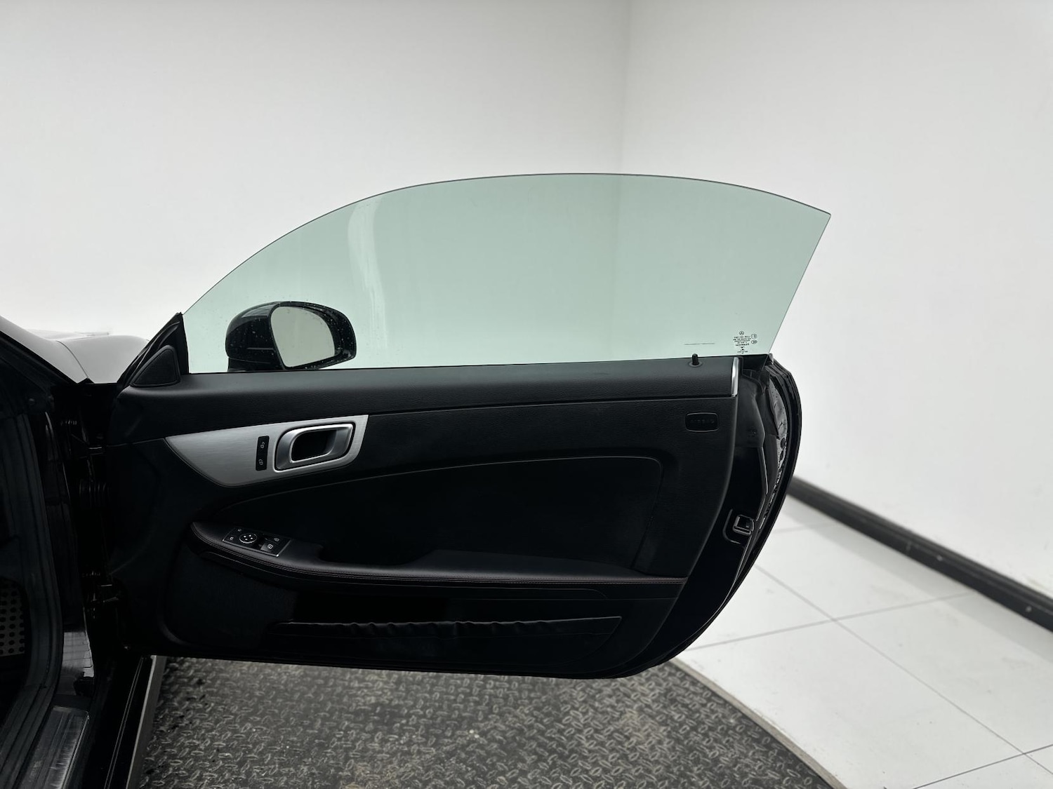 Used Mercedes-Benz SLK 2016 for sale - 77097098: Photo 22