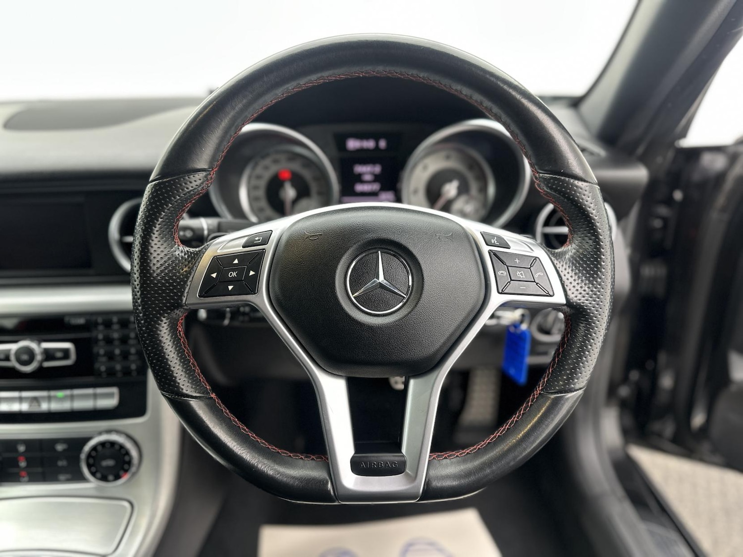 Used Mercedes-Benz SLK 2016 for sale - 77097098: Photo 34