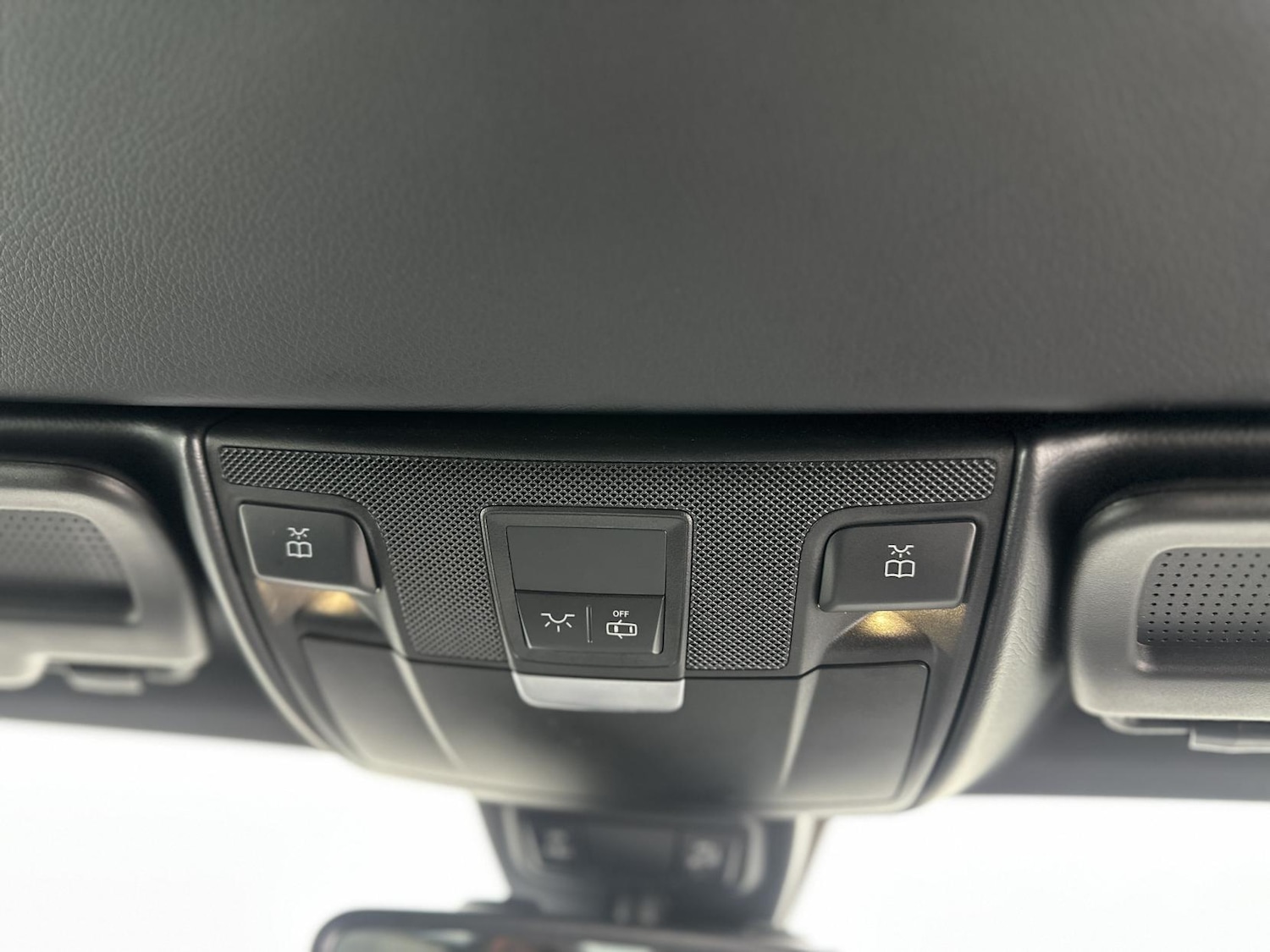 Used Mercedes-Benz SLK 2016 for sale - 77097098: Photo 48