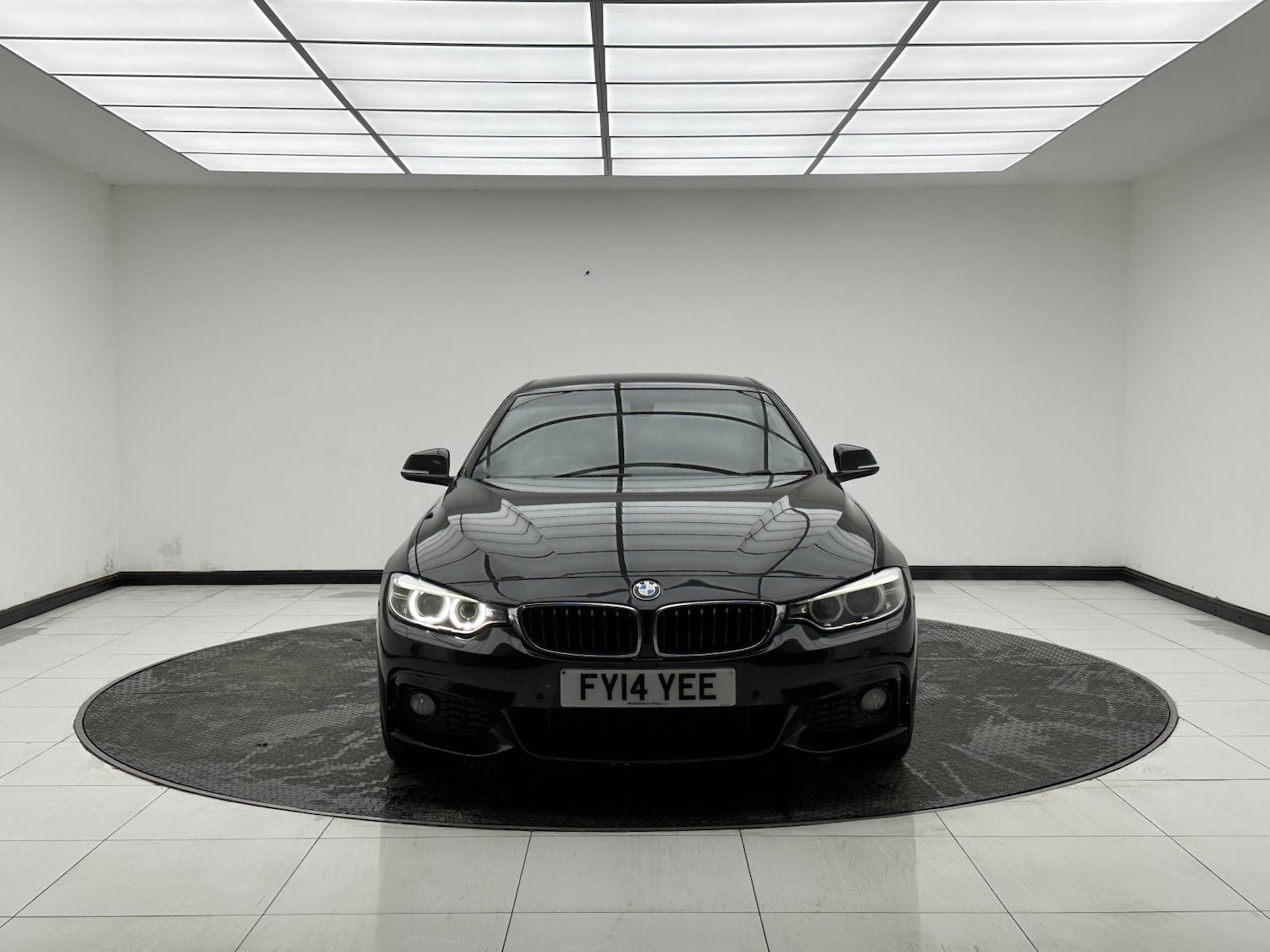 Used BMW 4 Series 2014 for sale - 77228505: Photo 2