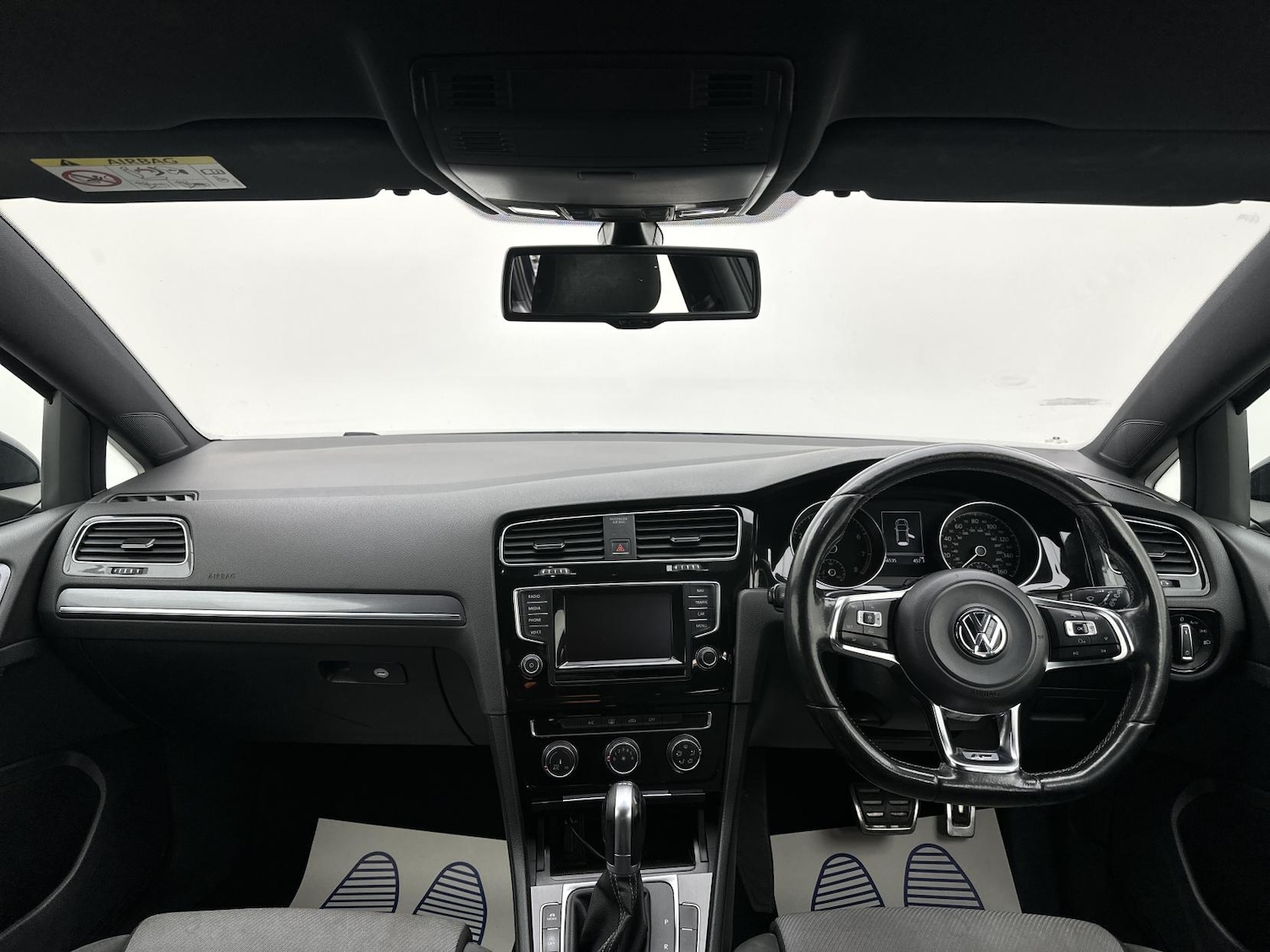 Used Volkswagen Golf 2015 for sale - 76131382: Photo 23