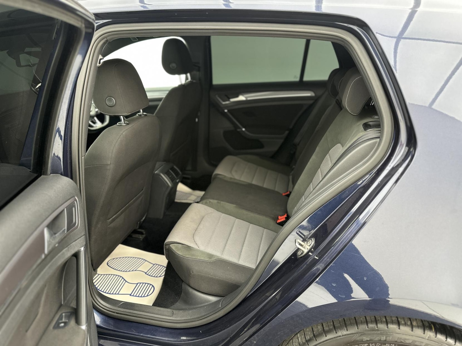 Used Volkswagen Golf 2015 for sale - 76131382: Photo 28