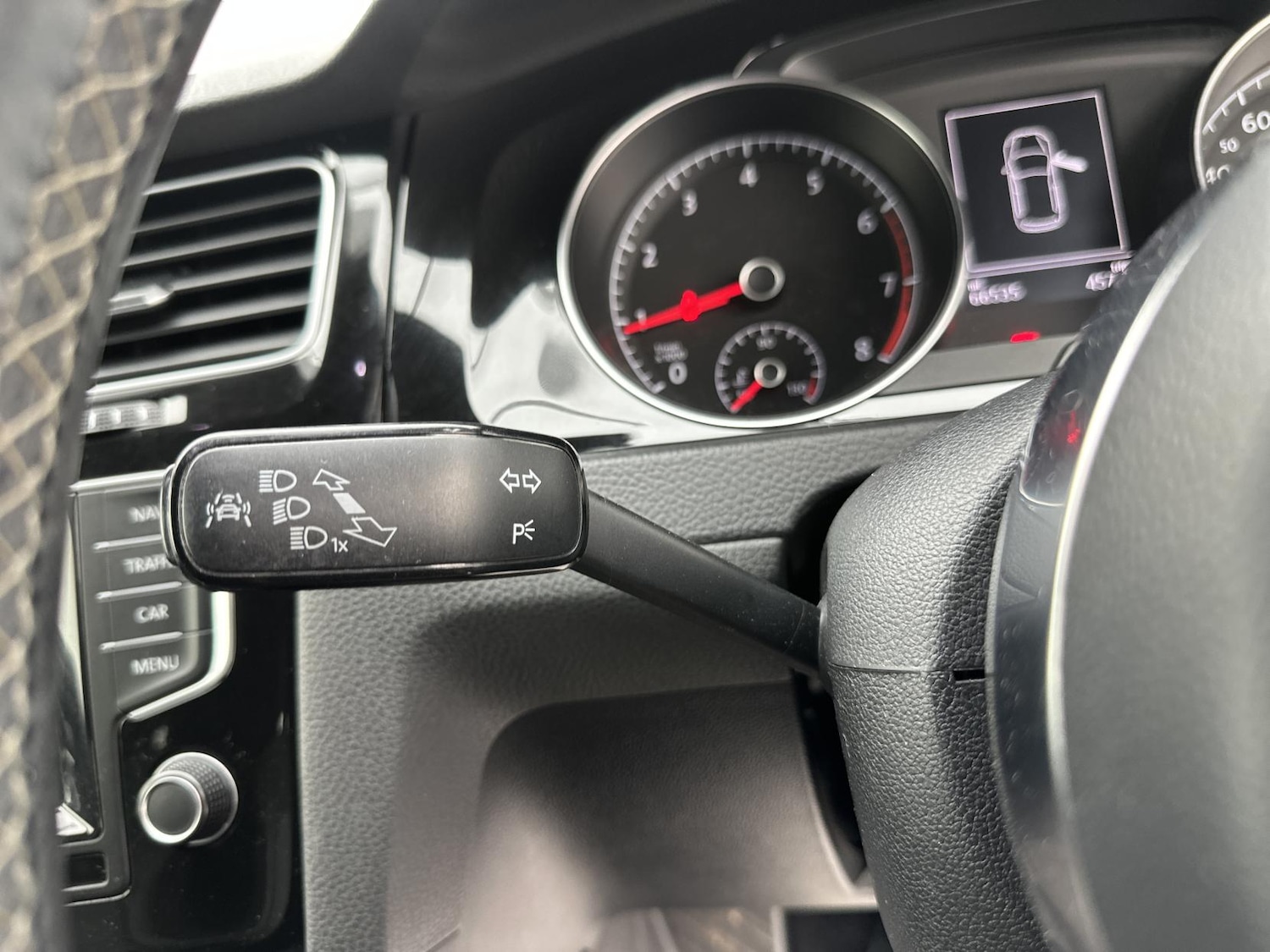 Used Volkswagen Golf 2015 for sale - 76131382: Photo 38