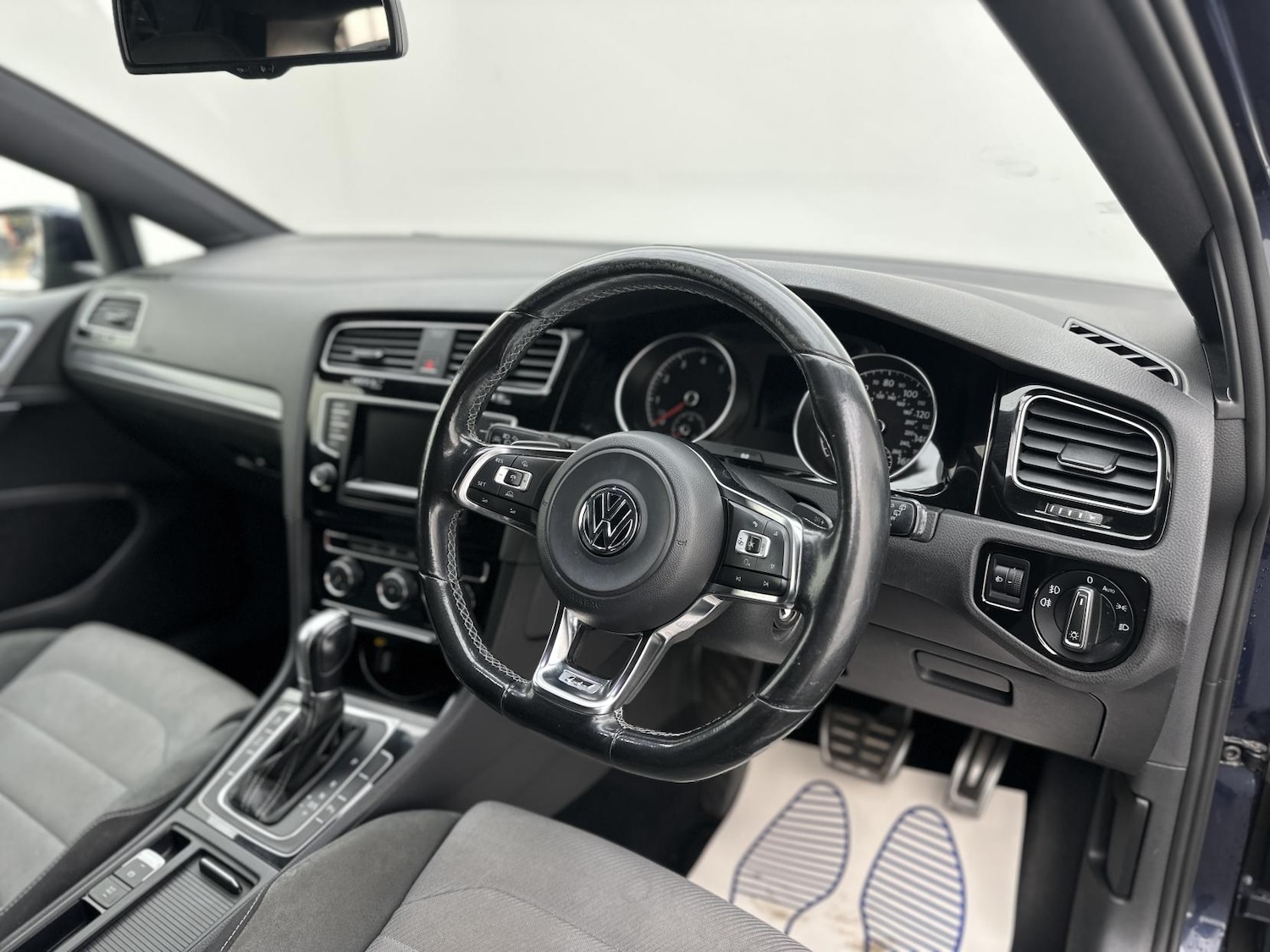 Used Volkswagen Golf 2015 for sale - 76131382: Photo 7