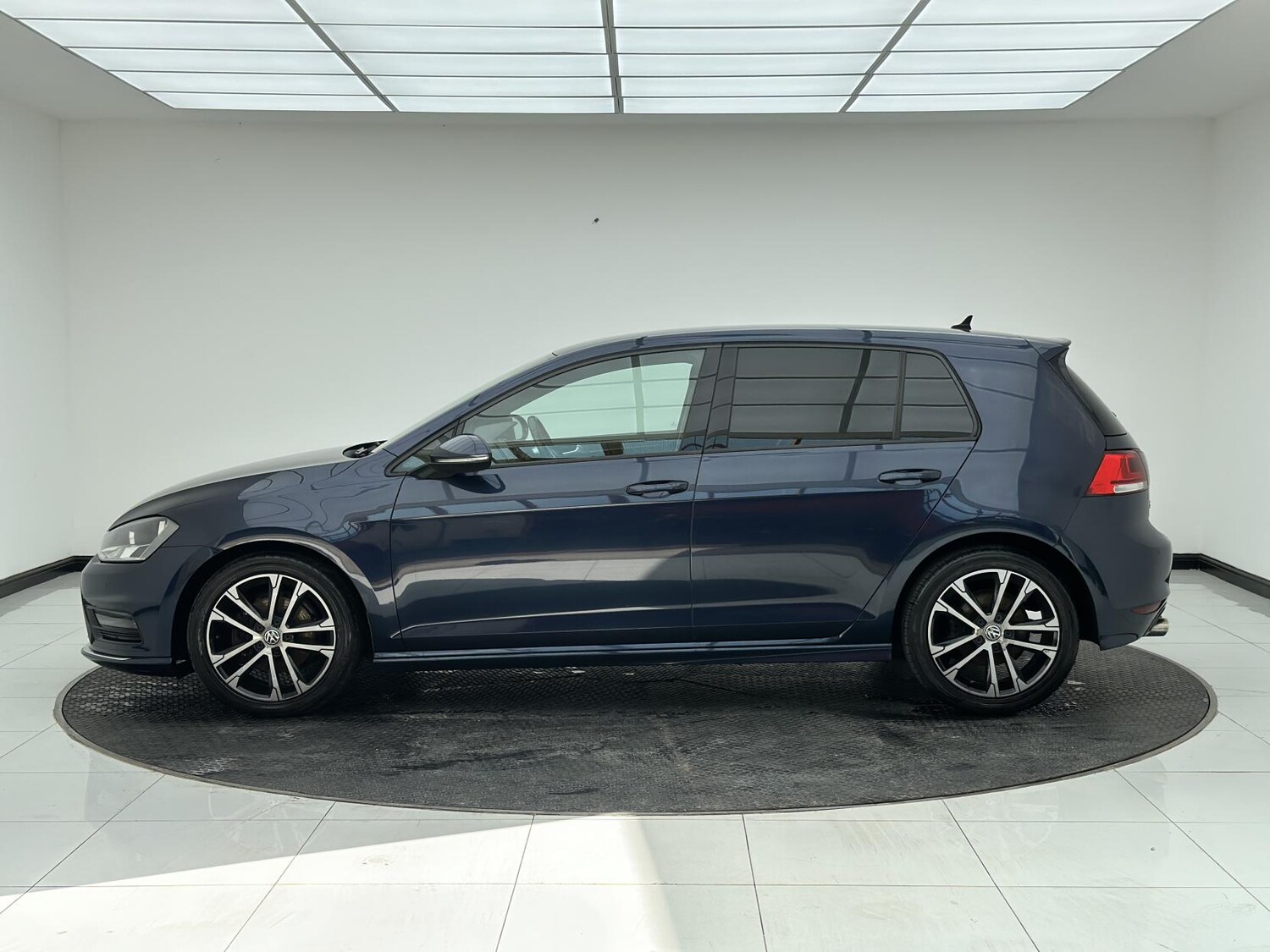 Used Volkswagen Golf 2015 for sale - 76131382: Photo 9
