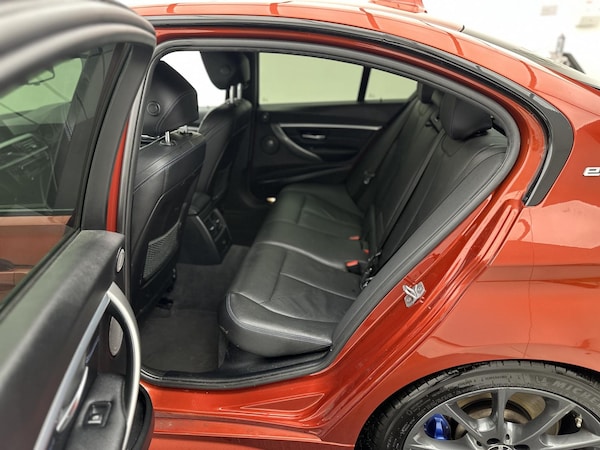 Used BMW 3 Series 2017 for sale - 76306111: Photo 28