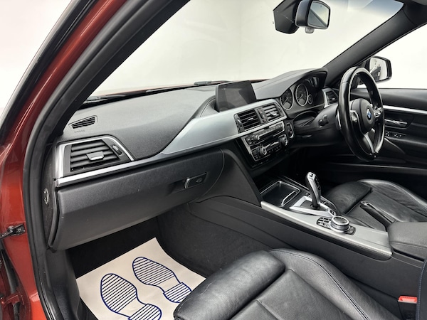 Used BMW 3 Series 2017 for sale - 76306111: Photo 32