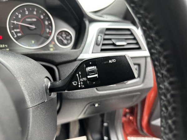 Used BMW 3 Series 2017 for sale - 76306111: Photo 39