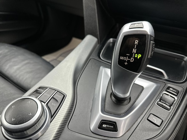 Used BMW 3 Series 2017 for sale - 76306111: Photo 48