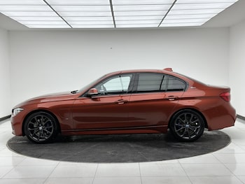 Used BMW 3 Series 2017 for sale - 76306111: Photo