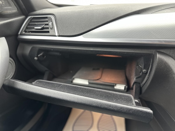 Used BMW 3 Series 2017 for sale - 76306111: Photo 52