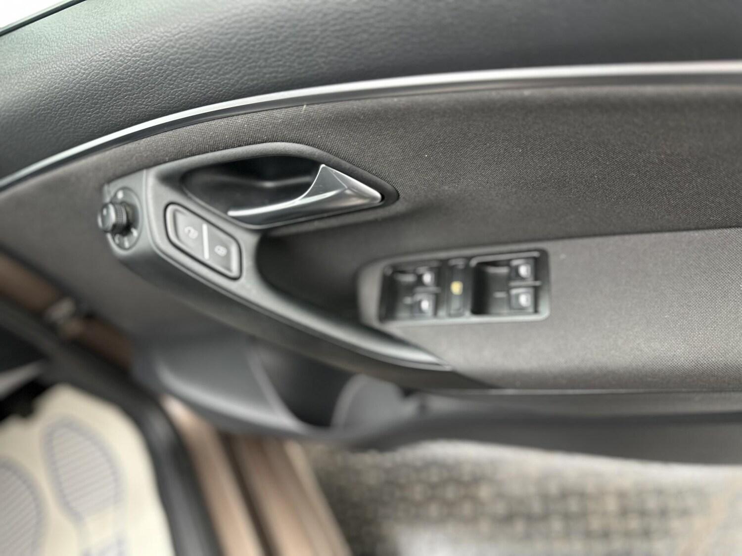 Used Volkswagen Polo 2015 for sale - 77371096: Photo 19