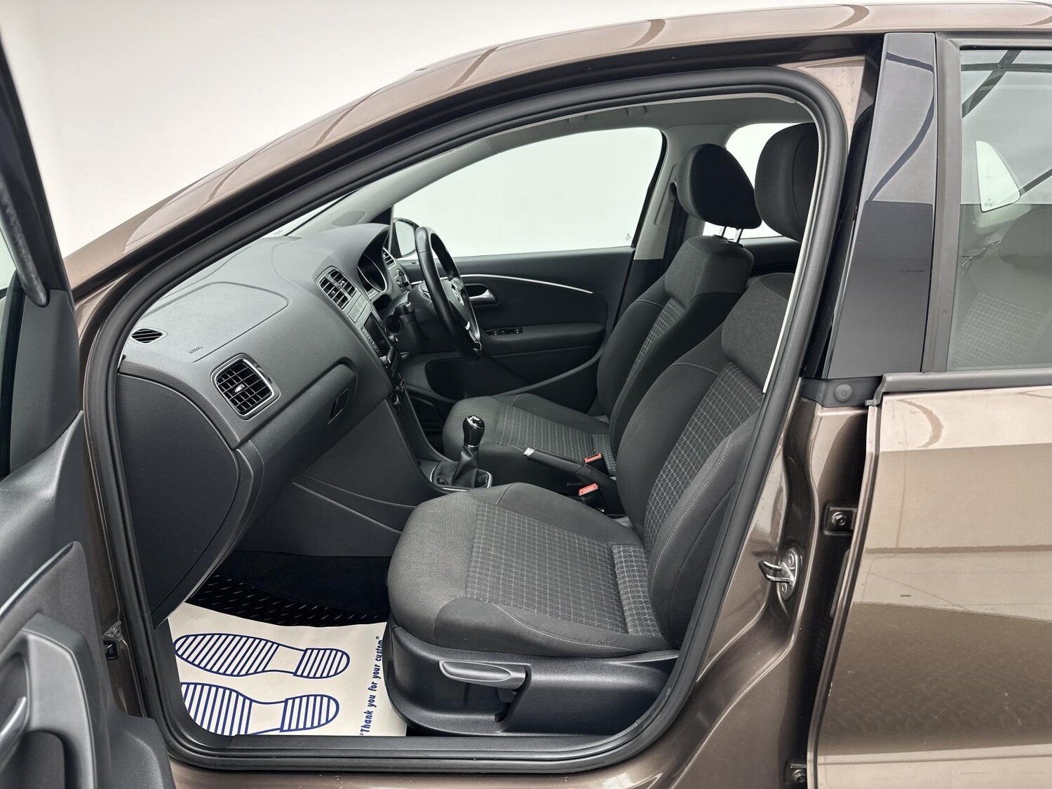 Used Volkswagen Polo 2015 for sale - 77371096: Photo 33