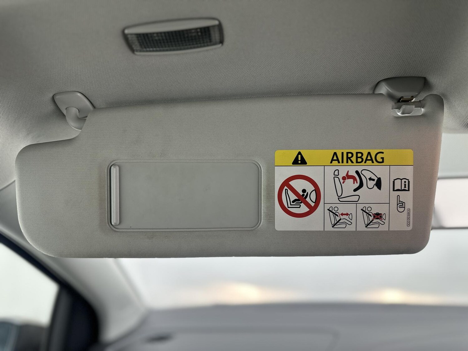 Used Volkswagen Polo 2015 for sale - 77371096: Photo 49