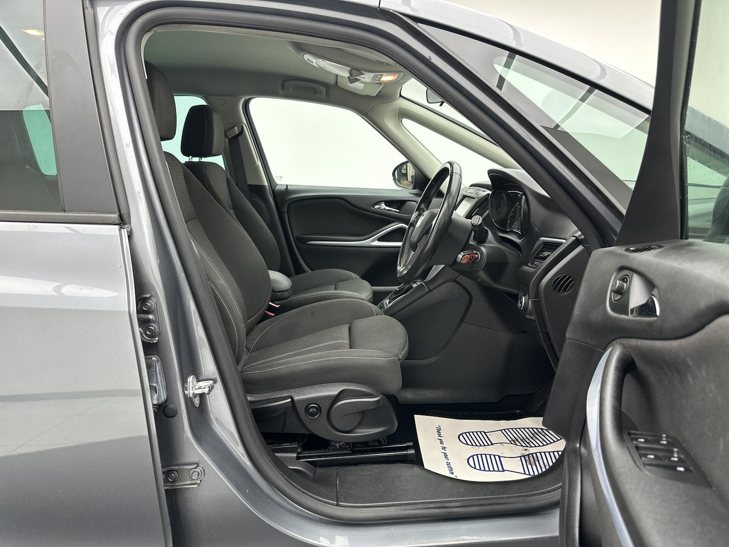 Used Vauxhall Zafira 2017 for sale - 76549014: Photo 19