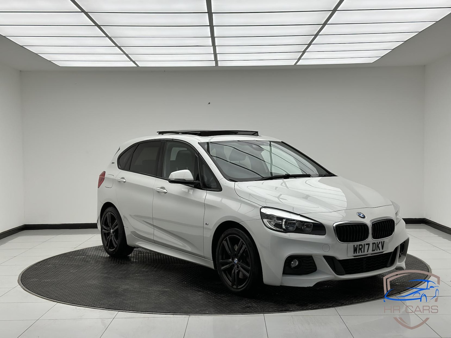 Used BMW 2 Series 2017 for sale - 76375745: Photo 1