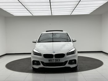 Used BMW 2 Series 2017 for sale - 76375745: Photo