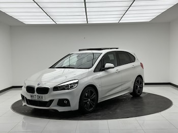 Used BMW 2 Series 2017 for sale - 76375745: Photo