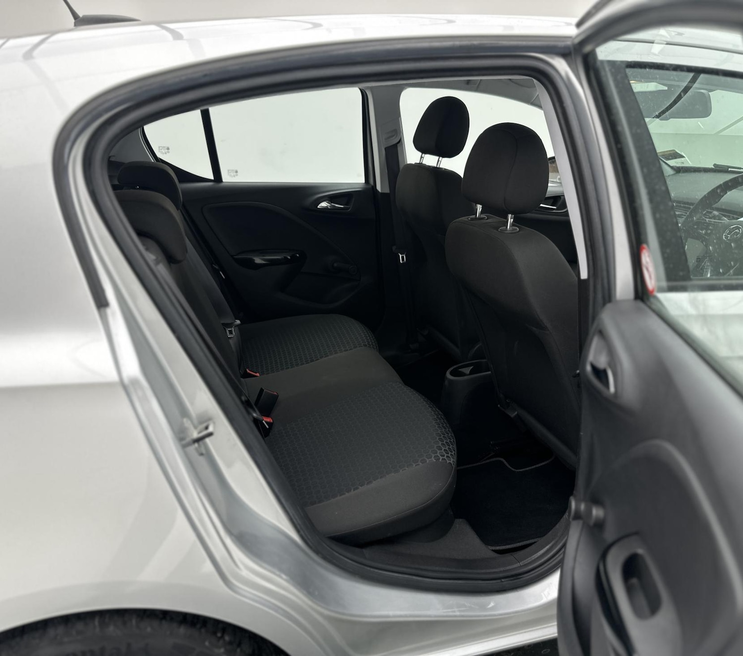 Vehicle 29