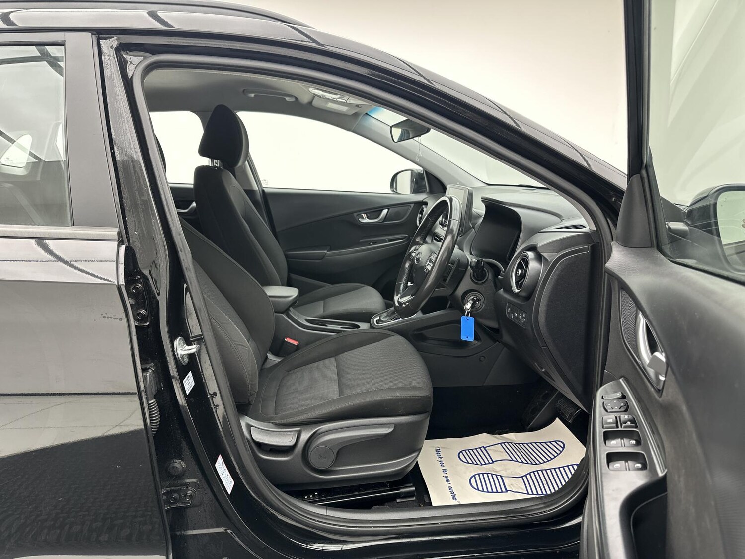 Used Hyundai KONA 2023 for sale - 77536394: Photo 16