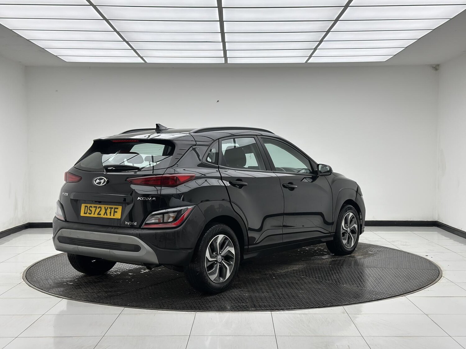 Used Hyundai KONA 2023 for sale - 77536394: Photo 8