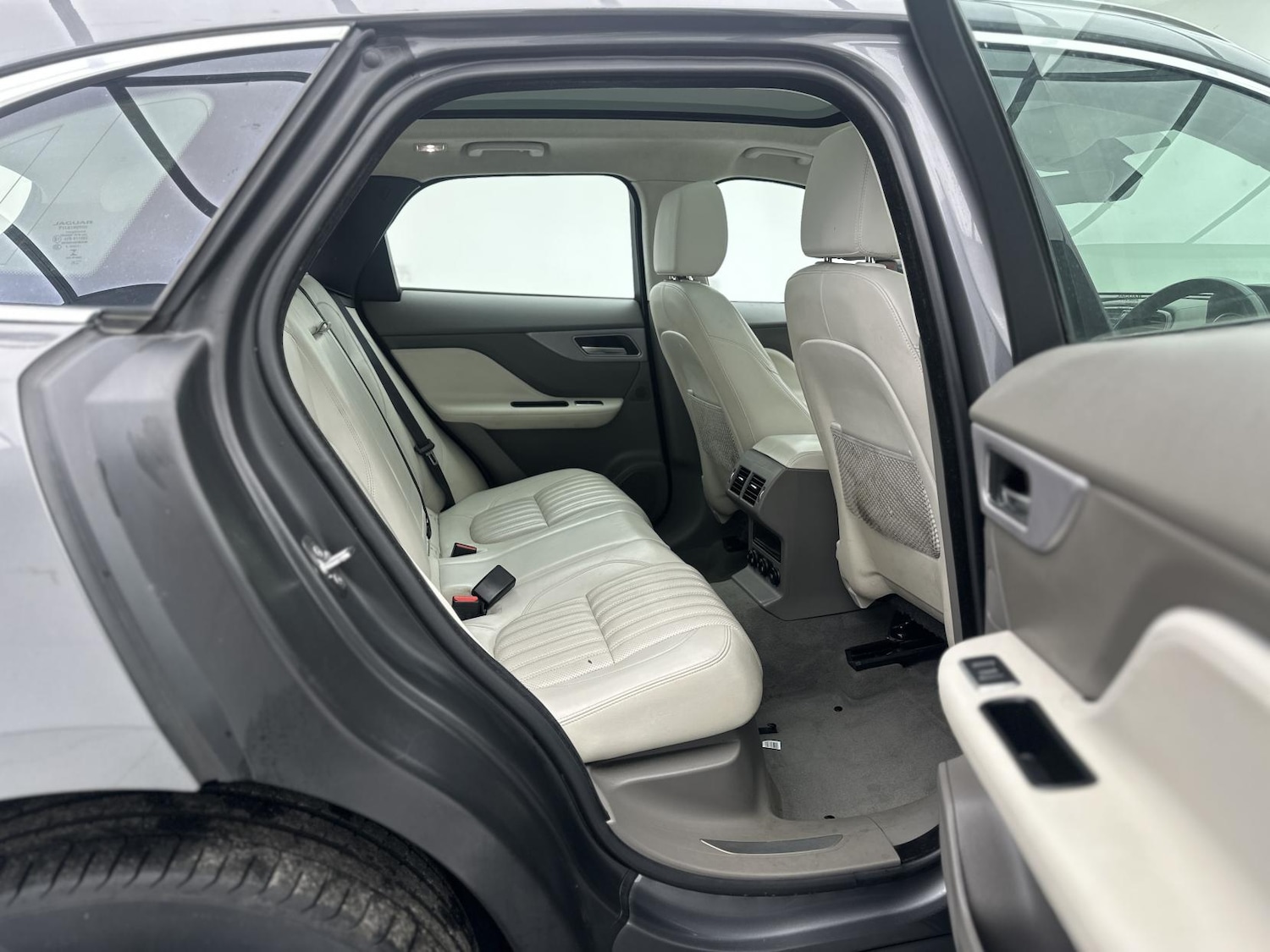 Used Jaguar F-Pace 2019 for sale - 77080965: Photo 20