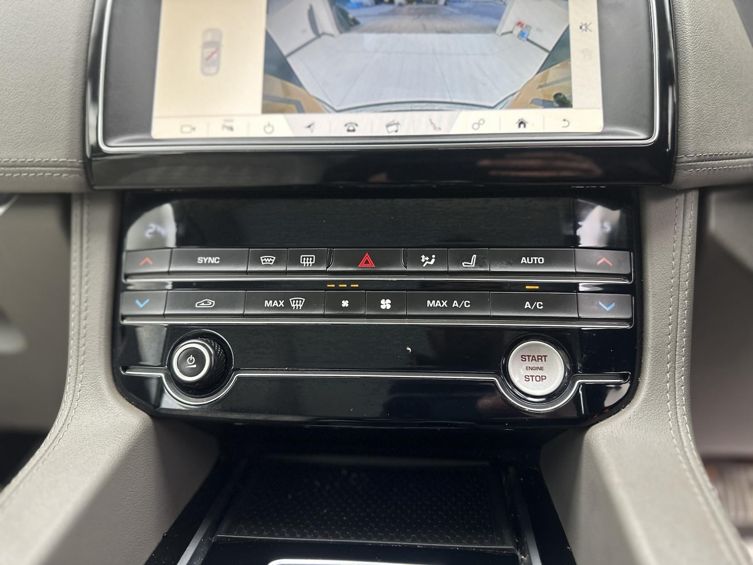 Used Jaguar F-Pace 2019 for sale - 77080965: Photo 55