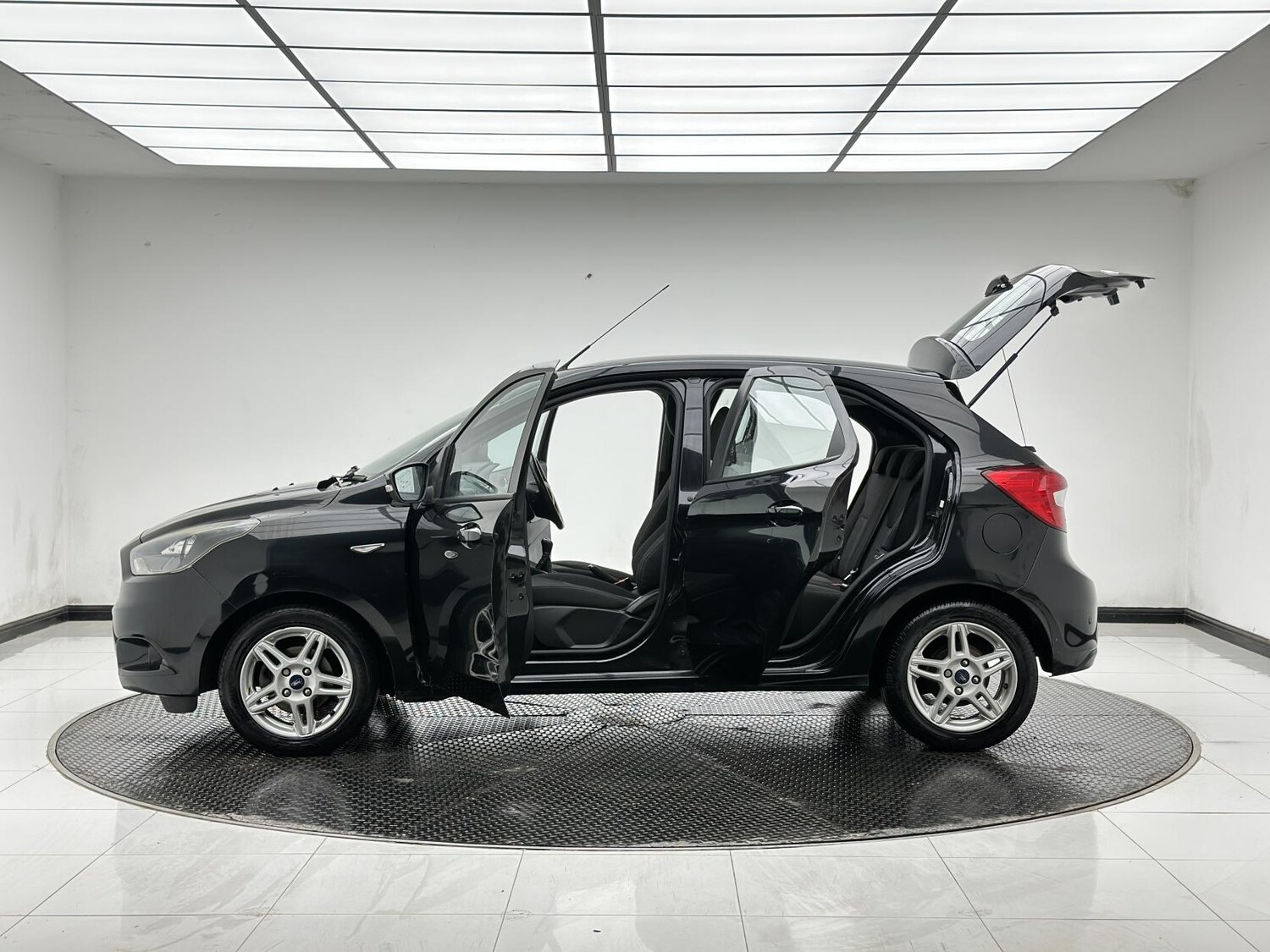 Used Ford Ka+ 2016 for sale - 77977372: Photo 10