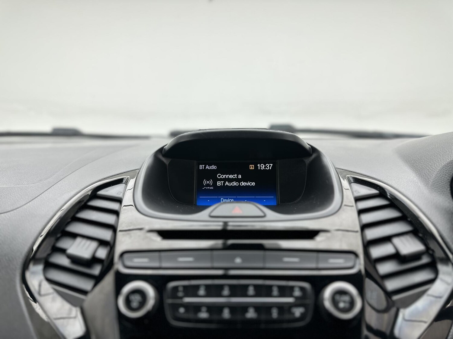 Used Ford Ka+ 2016 for sale - 77977372: Photo 40