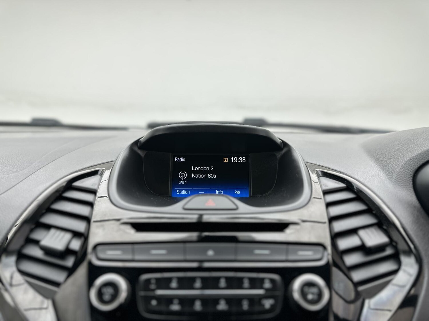 Used Ford Ka+ 2016 for sale - 77977372: Photo 43