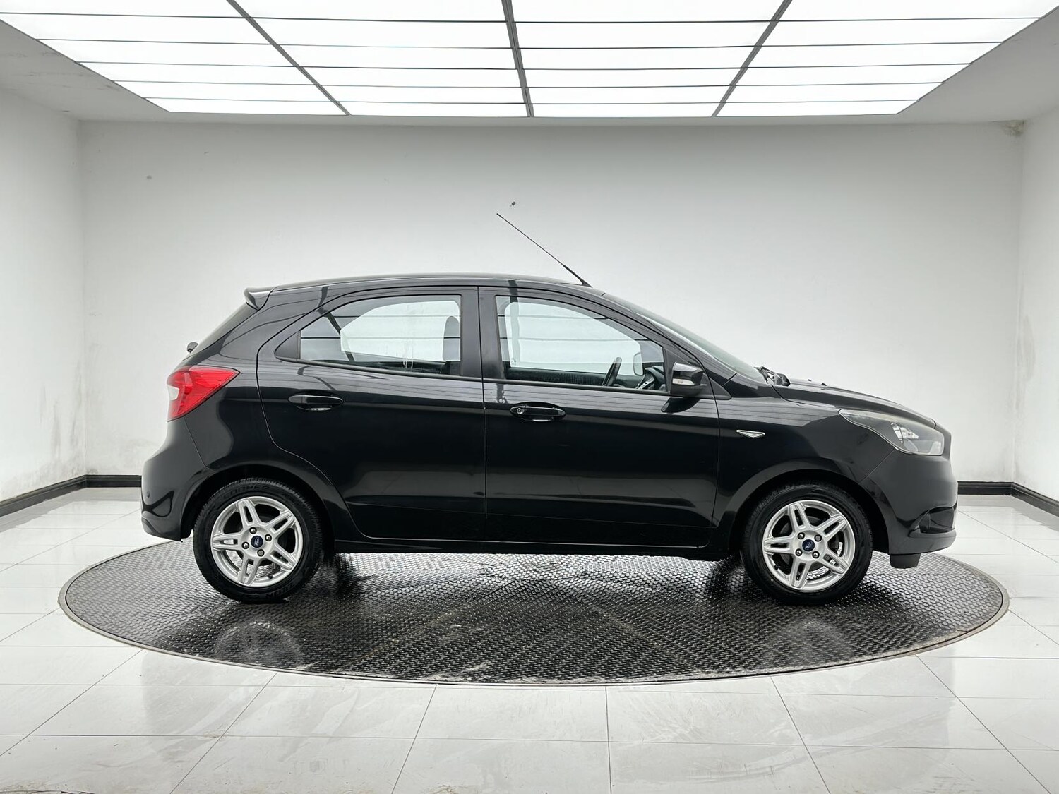 Used Ford Ka+ 2016 for sale - 77977372: Photo 6