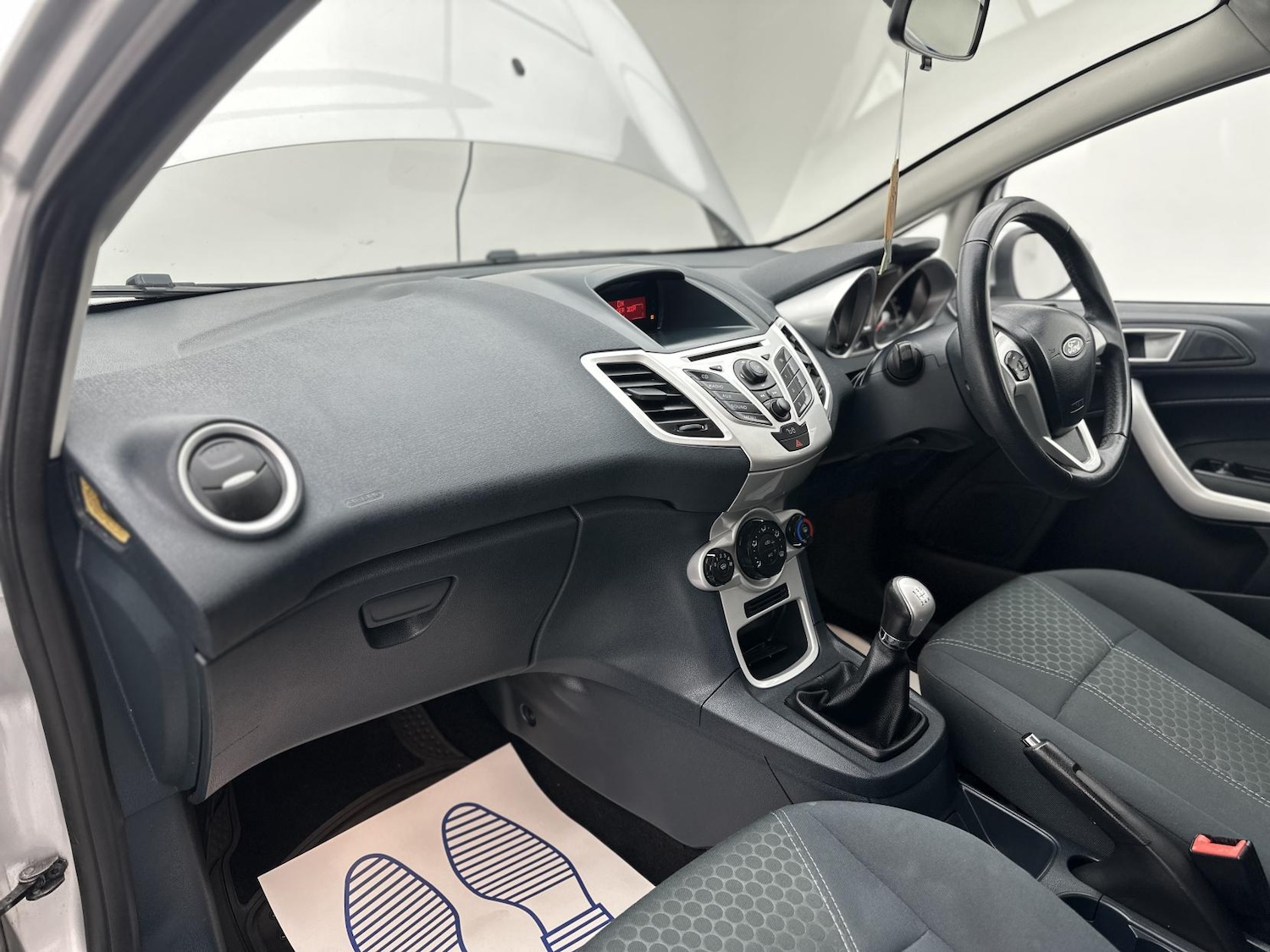 Vehicle 27