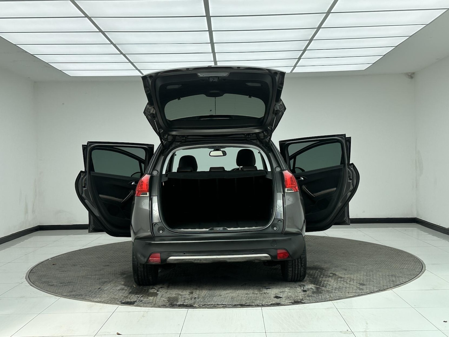 Used Peugeot 2008 2014 for sale - 78152947: Photo 13