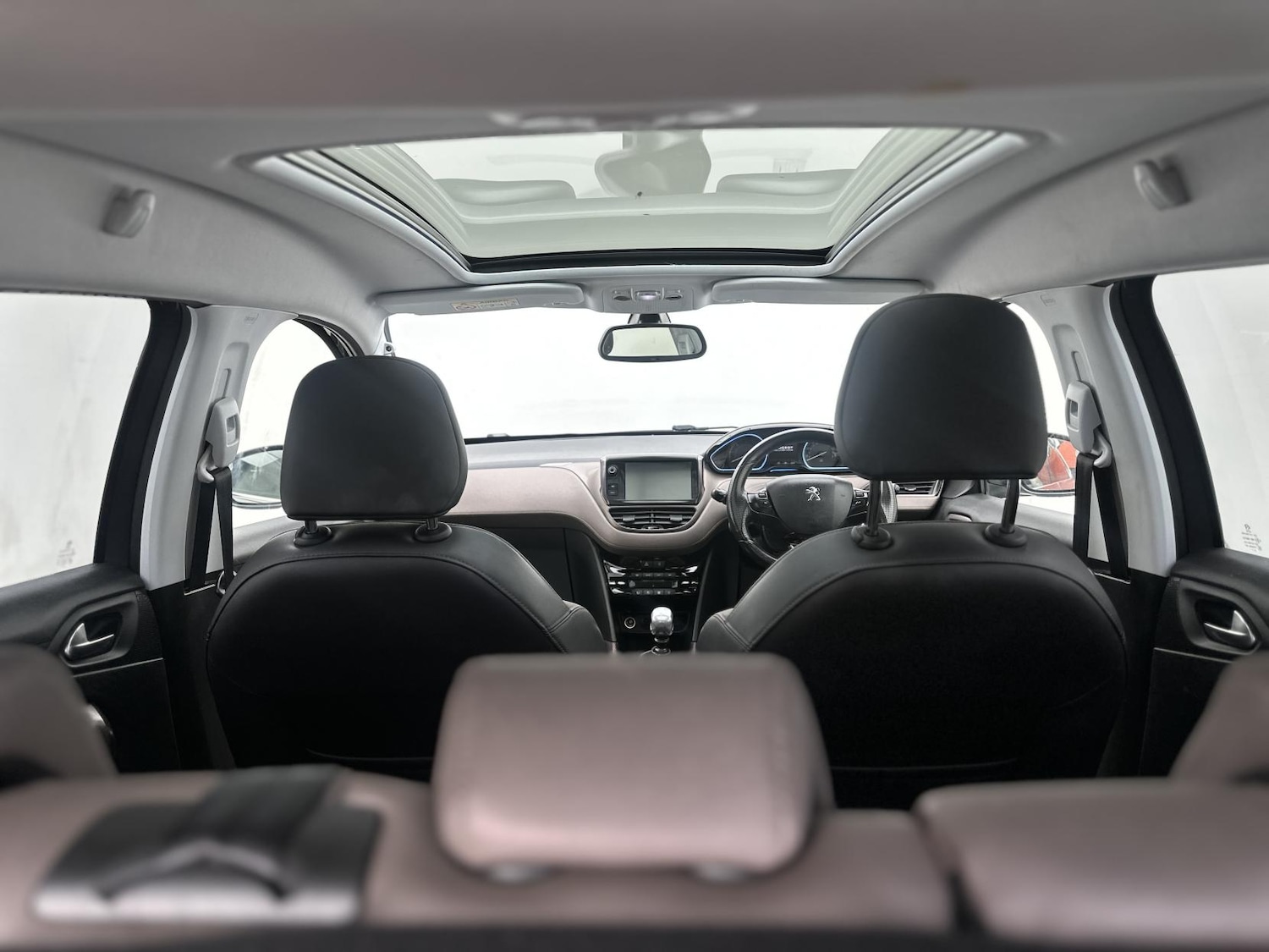 Used Peugeot 2008 2014 for sale - 78152947: Photo 15