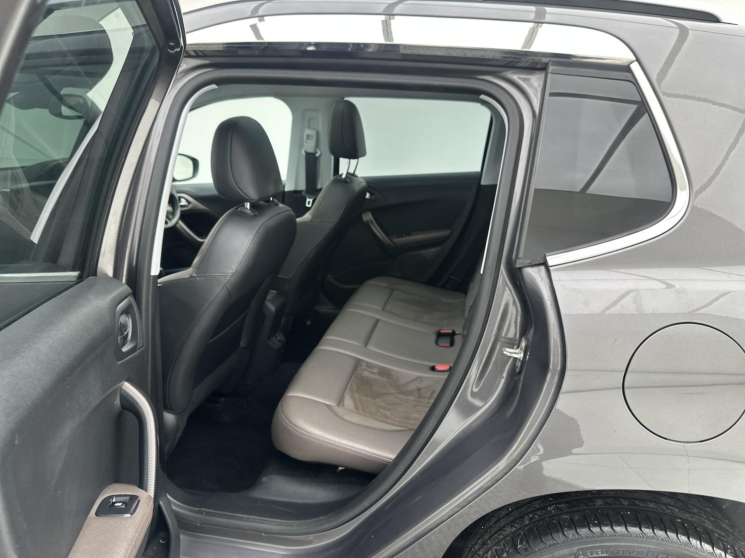 Used Peugeot 2008 2014 for sale - 78152947: Photo 38