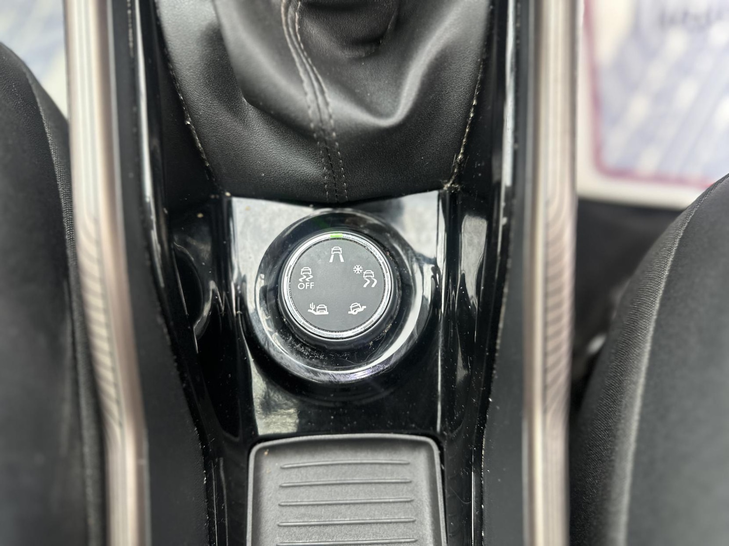 Used Peugeot 2008 2014 for sale - 78152947: Photo 47