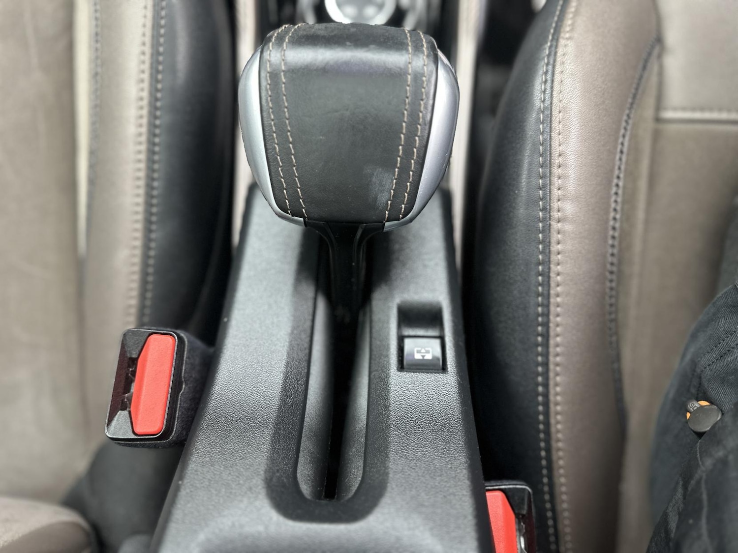 Used Peugeot 2008 2014 for sale - 78152947: Photo 48