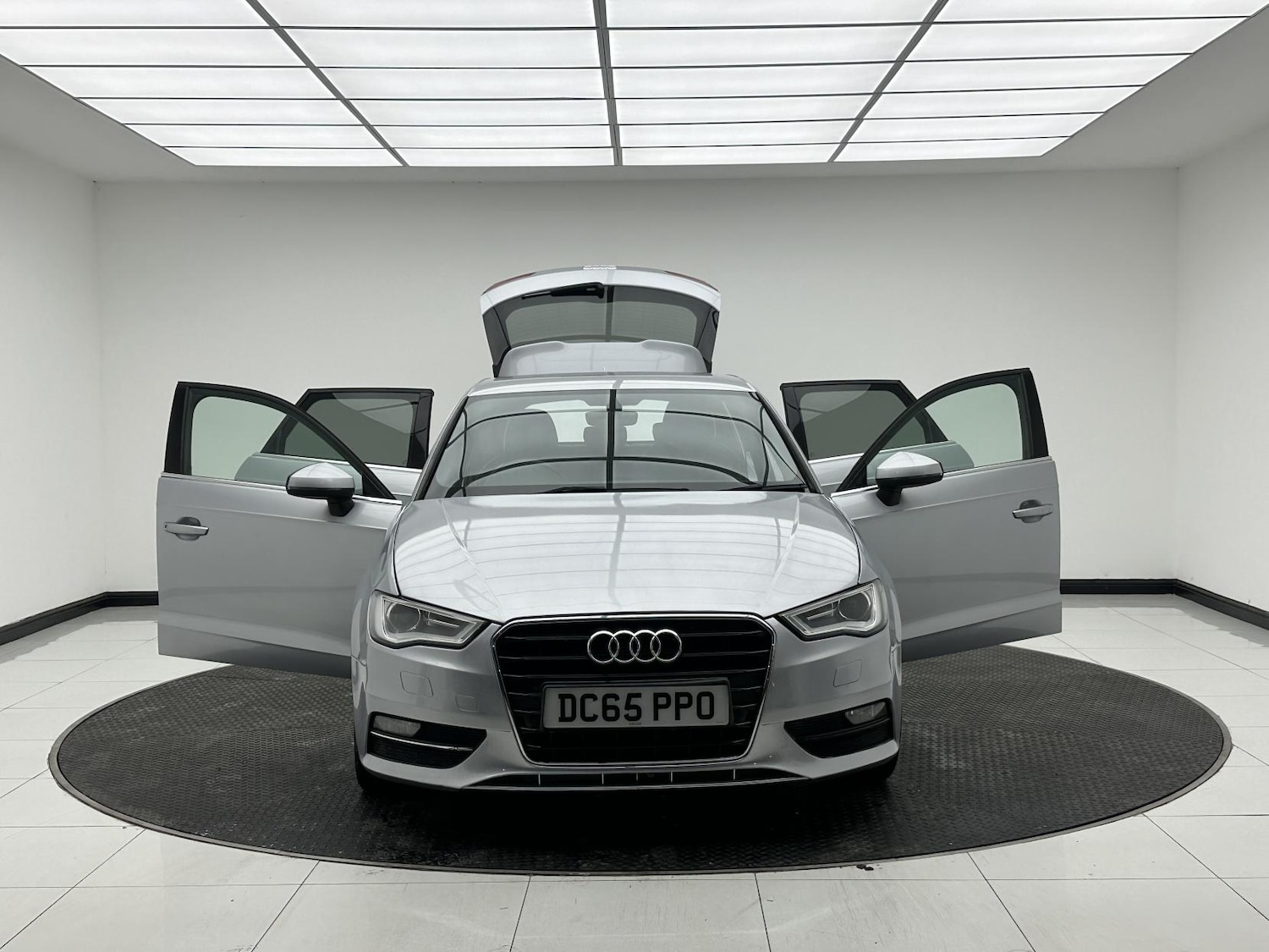 Used Audi A3 2015 for sale - 76526553: Photo 13