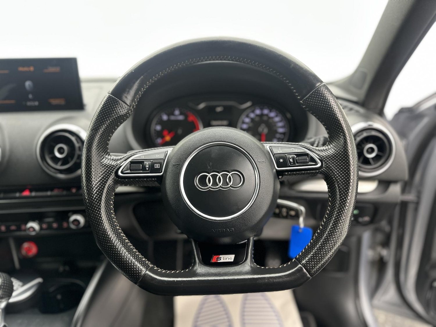 Used Audi A3 2015 for sale - 76526553: Photo 25