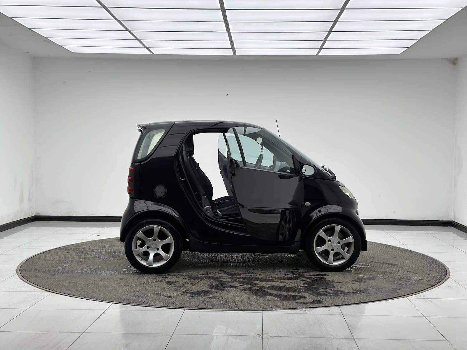 Used smart fortwo 2005 for sale - 77969045: Photo 14