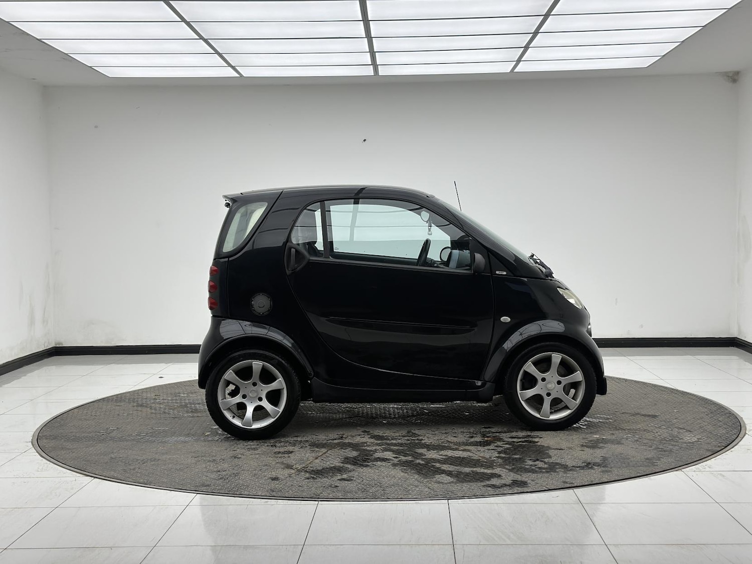 Used smart fortwo 2005 for sale - 77969045: Photo 9