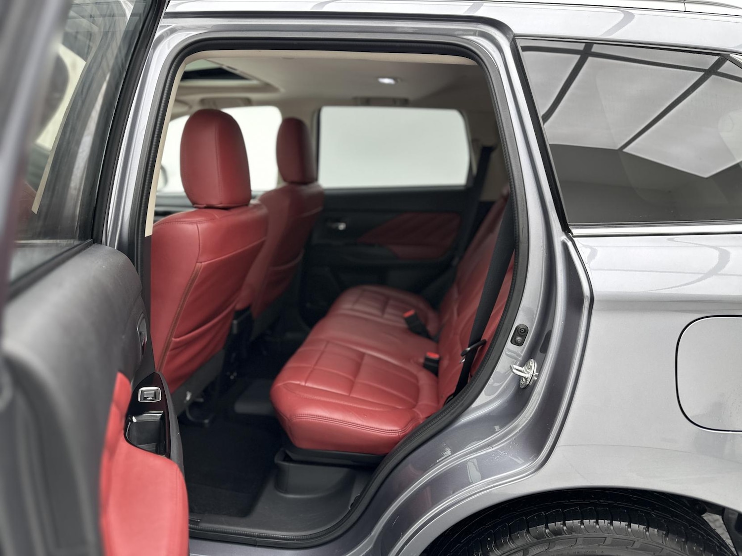 Used Mitsubishi Outlander 2016 for sale - 76752025: Photo 33