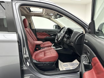 Used Mitsubishi Outlander 2016 for sale - 76752025: Photo