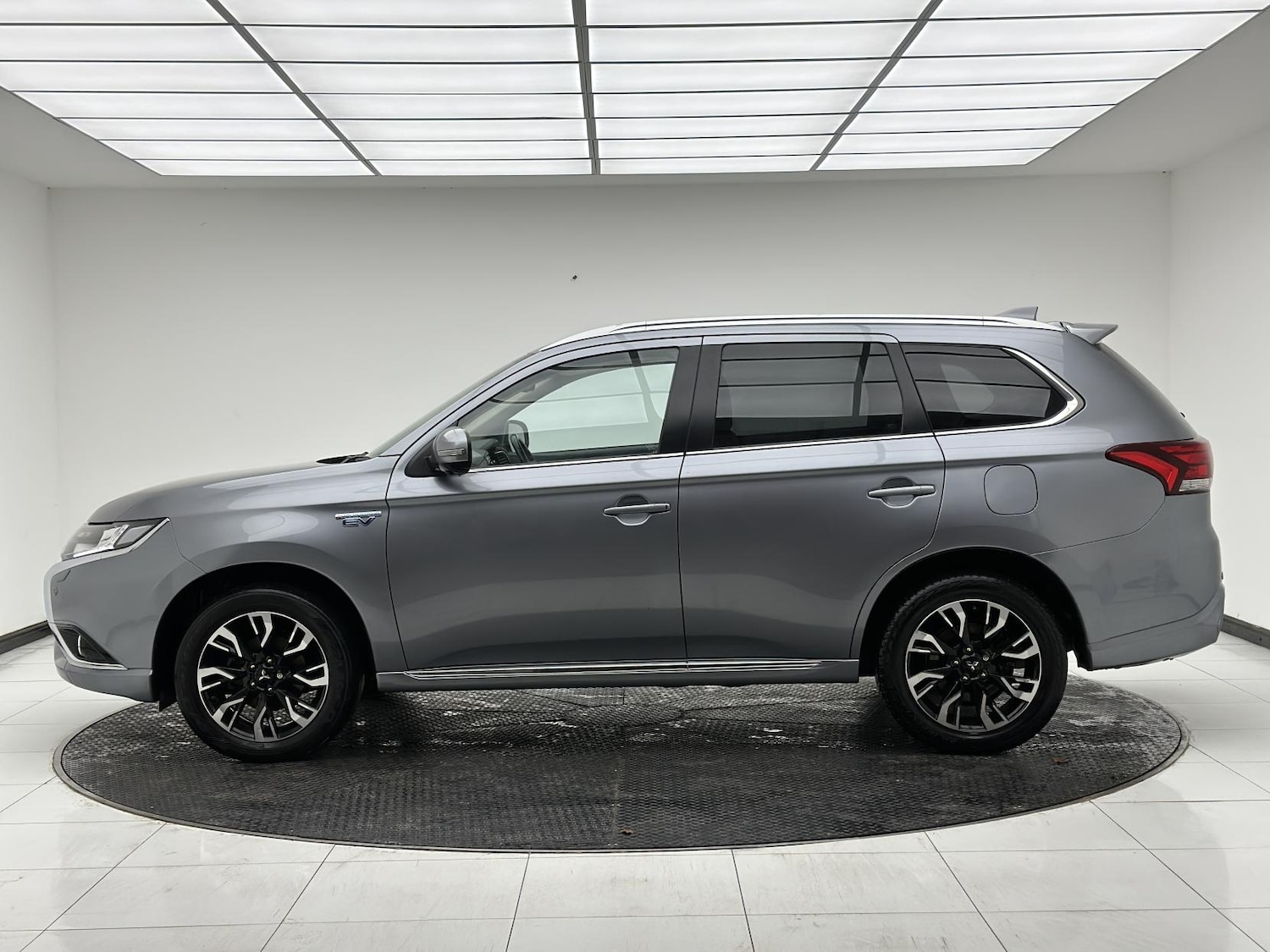 Used Mitsubishi Outlander 2016 for sale - 76752025: Photo 5