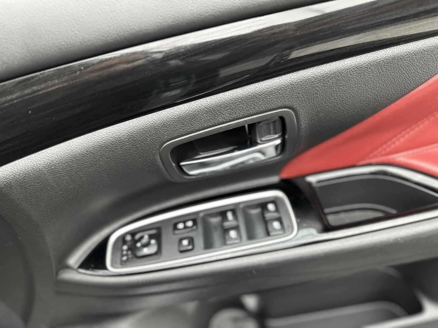 Used Mitsubishi Outlander 2016 for sale - 76752025: Photo 59