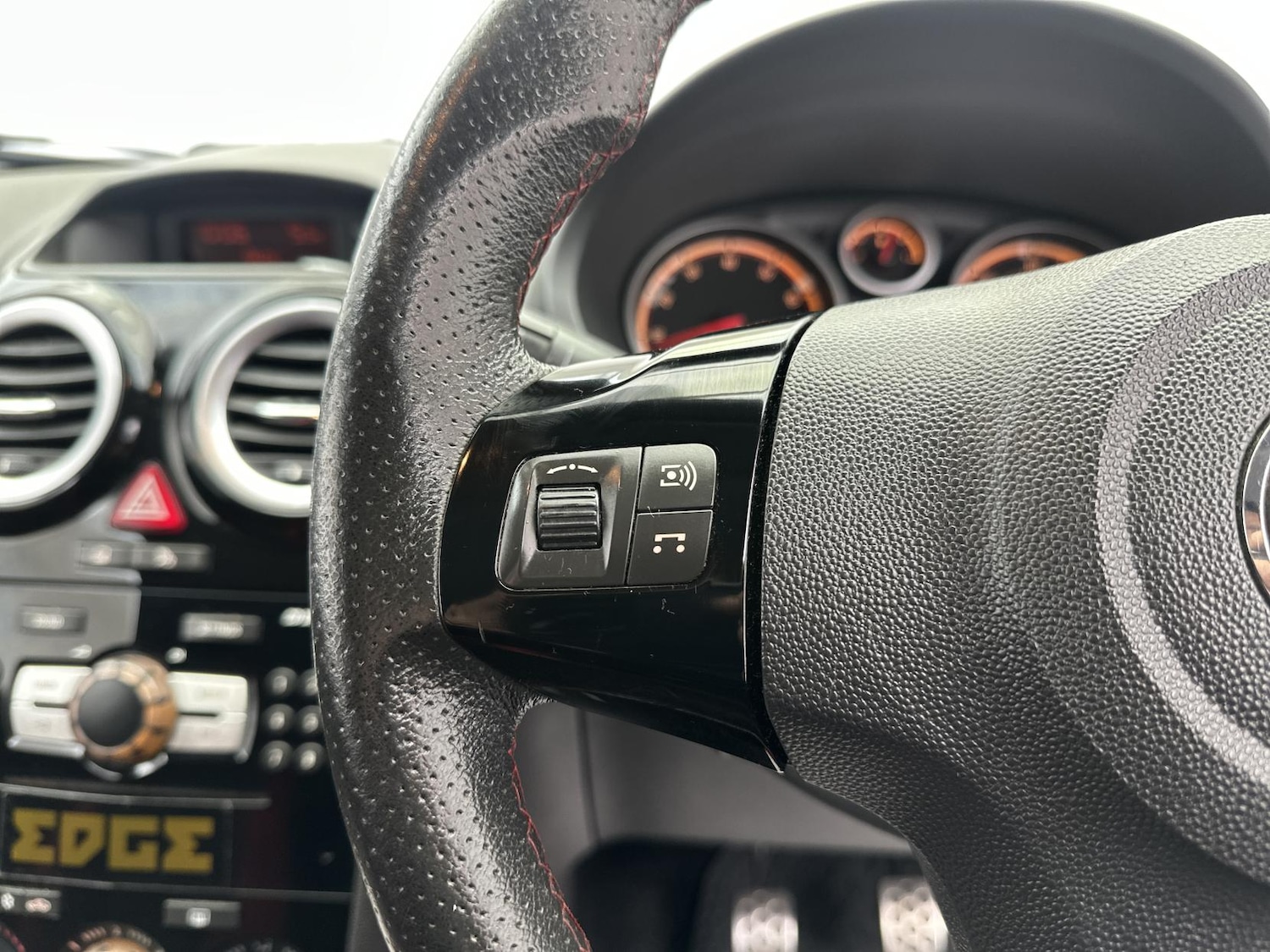 Used Vauxhall Corsa 2013 for sale - 76643876: Photo 23