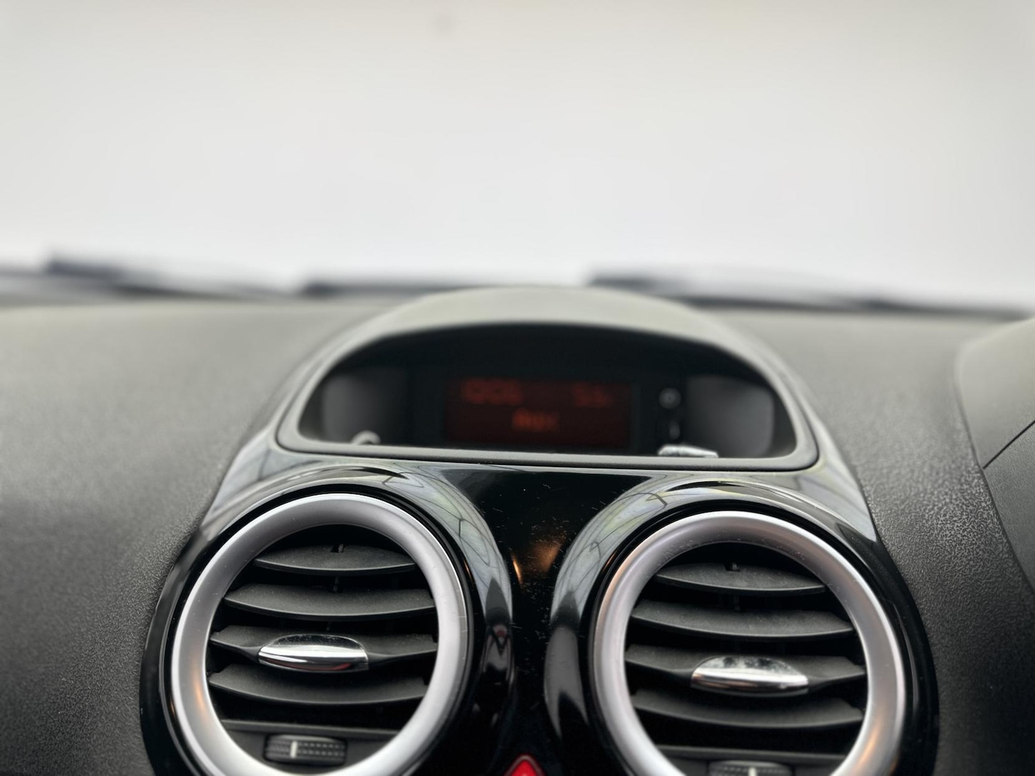 Used Vauxhall Corsa 2013 for sale - 76643876: Photo 39