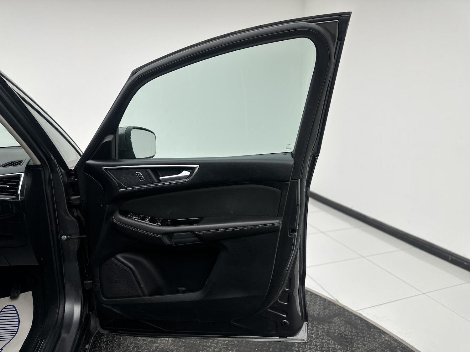 Used Ford S-Max 2017 for sale - 76714083: Photo 21